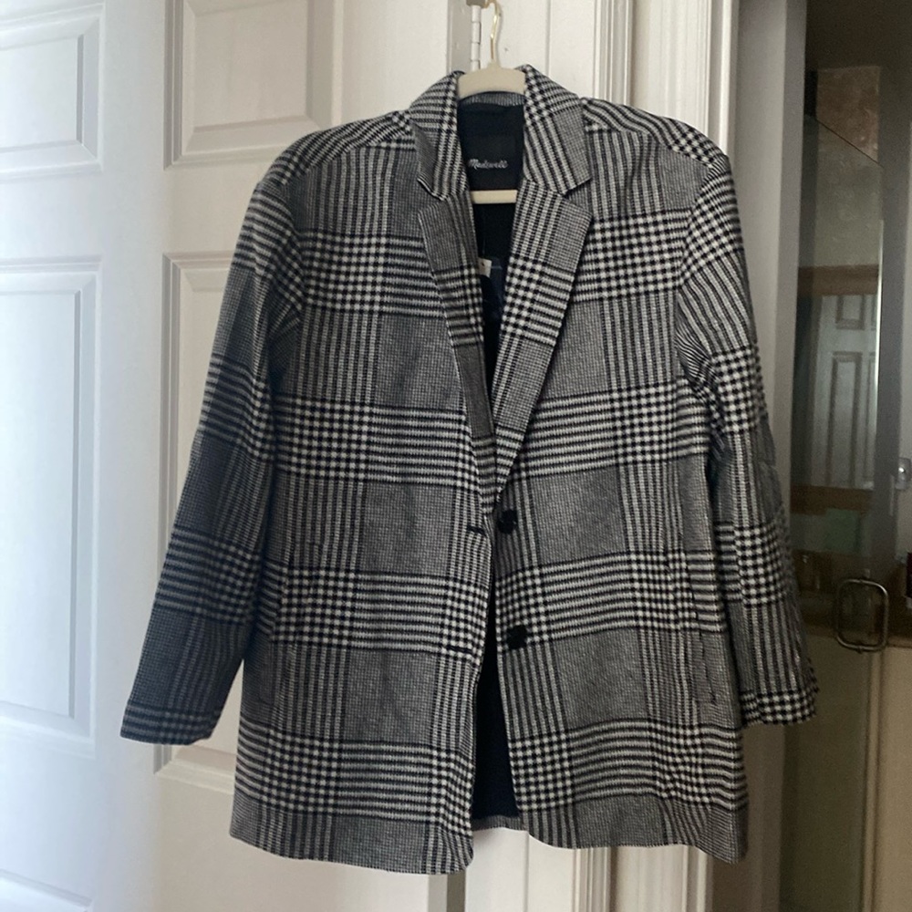 Amazing Blazer. Dress Up or Dress Down